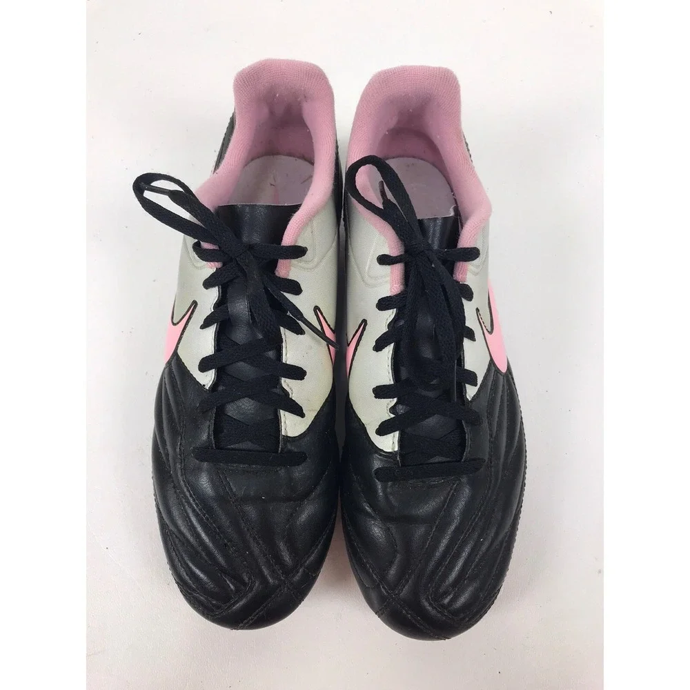 Nike Soccer Cleats Athletic Shoes Black‎ Pink Gray 442072-061 Girls Size 5.5Y